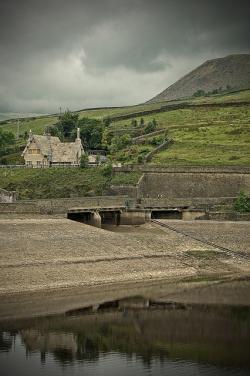 Woodhead Dam